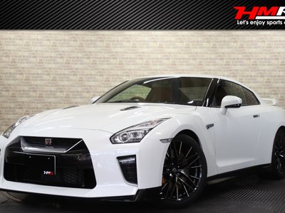 NISSAN GT-R - 1