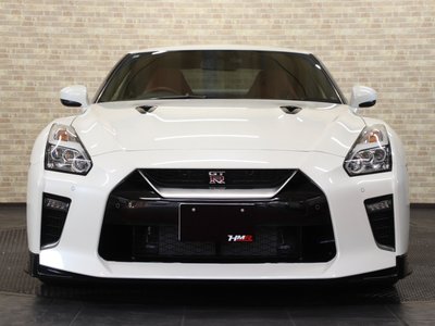 NISSAN GT-R - 5