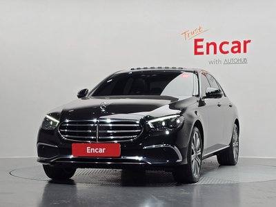 MERCEDES-BENZ E-CLASS - 2