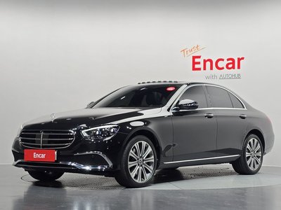 MERCEDES-BENZ E-CLASS - 1