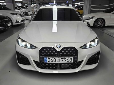 2025 BMW 4 SERIES photo 1