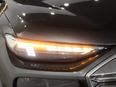 AUDI A6 AVANT E-TRON - 8