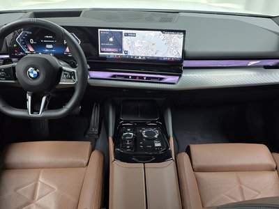2025 BMW 5 SERIES — фото 5