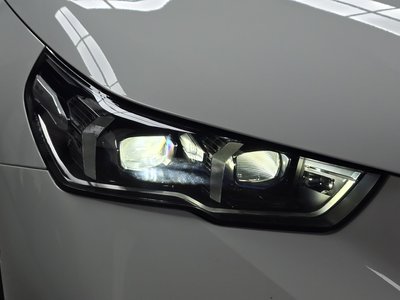 2025 BMW 5 SERIES — фото 9