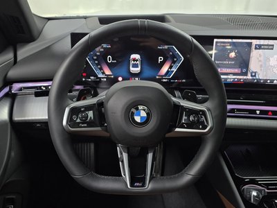 2025 BMW 5 SERIES — миниатюра 18