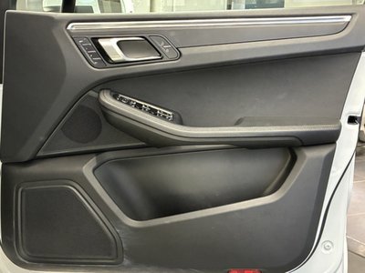 2021 Porsche MACAN 缩略图 15