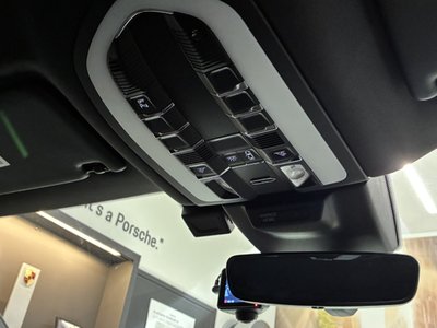 2021 Porsche MACAN 缩略图 17