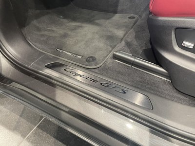 2021 Porsche CAYENNE — миниатюра 30