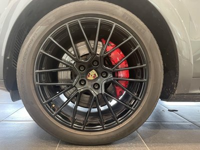 2021 Porsche CAYENNE — миниатюра 19