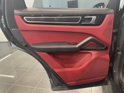 2021 Porsche CAYENNE — миниатюра 42
