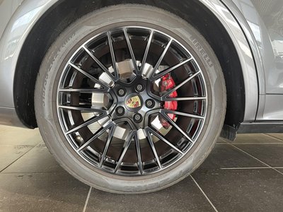 2021 Porsche CAYENNE — миниатюра 17