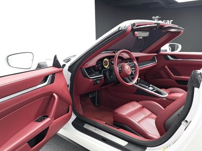 PORSCHE 911 - 10