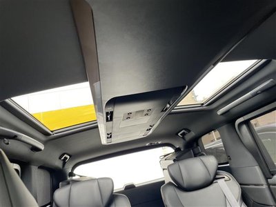 TOYOTA ALPHARD - 2