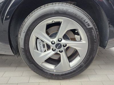صورة 8 لـ 2024 Genesis GV70