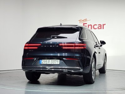 صورة 4 لـ 2024 Genesis GV70