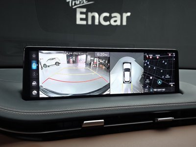 2021 Genesis GV70 — миниатюра 15