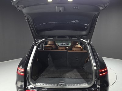 2021 Genesis GV70 — миниатюра 20