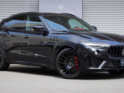 2022 Maserati LEVANTE photo 7