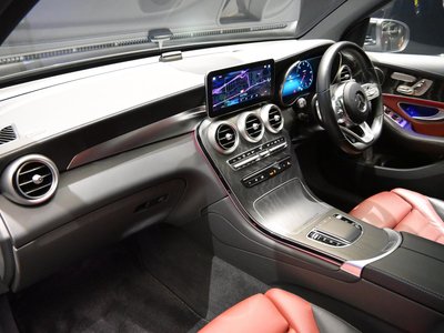 2022 Mercedes-BENZ GLC thumbnail 63