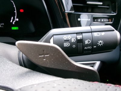 صورة مصغرة 31 لـ 2023 Lexus RX