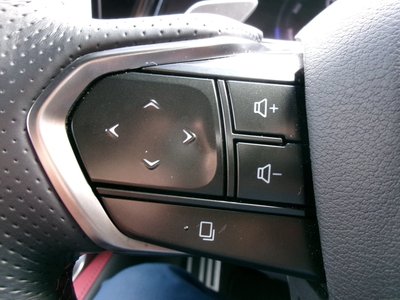 صورة مصغرة 32 لـ 2023 Lexus RX