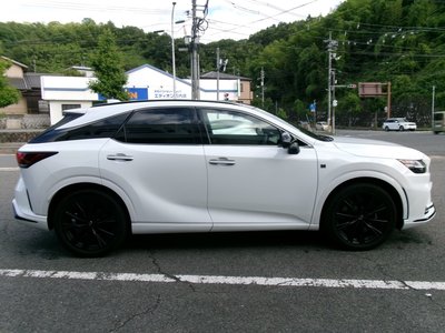 صورة مصغرة 13 لـ 2023 Lexus RX