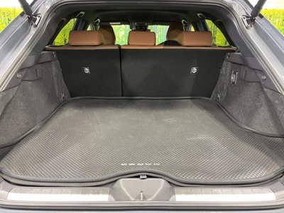 TOYOTA CROWN SPORT - 10