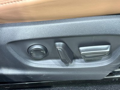 TOYOTA CROWN SPORT - 7