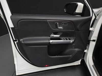 صورة مصغرة 14 لـ 2022 Mercedes-BENZ GLB