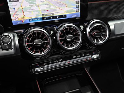 صورة مصغرة 23 لـ 2022 Mercedes-BENZ GLB
