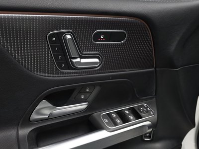 صورة مصغرة 27 لـ 2022 Mercedes-BENZ GLB