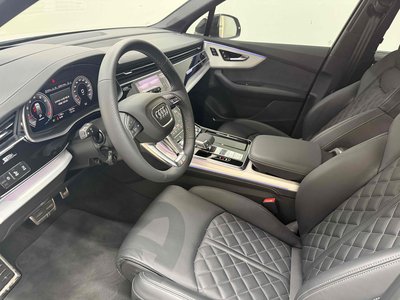 صورة 10 لـ 2025 AUDI Q7