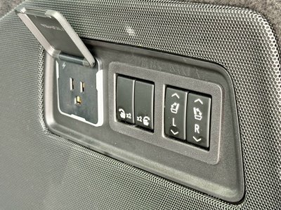 2026 Cadillac ESCALADE photo 34