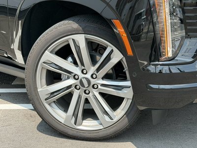 2026 Cadillac ESCALADE photo 17
