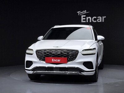 2024 Genesis GV70 photo 2