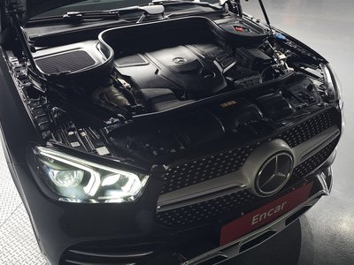 صورة 7 لـ 2021 MERCEDES-BENZ GLE