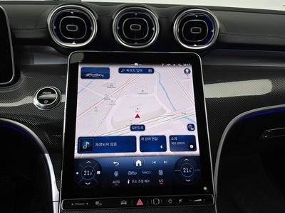 2025 Mercedes-BENZ CLE — миниатюра 12