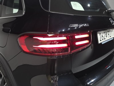 2025 Mercedes-BENZ GLB 照片 10