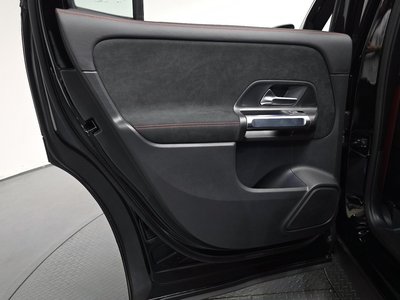 2025 Mercedes-BENZ GLB 缩略图 15
