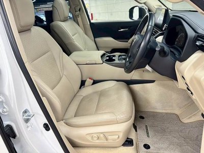 TOYOTA LAND CRUISER 300 - 10