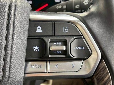 TOYOTA LAND CRUISER 300 - 7