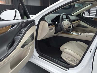 GENESIS G80 (RG3) - 10