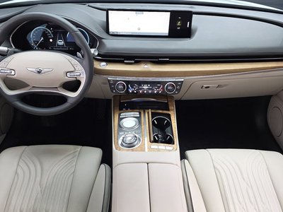 GENESIS G80 (RG3) - 5