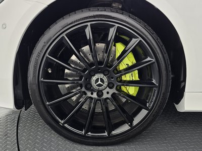 MERCEDES-BENZ E-CLASS - 6