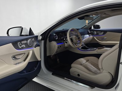 MERCEDES-BENZ E-CLASS - 10