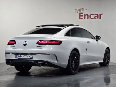 MERCEDES-BENZ E-CLASS - 2