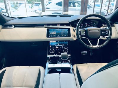 صورة 2 لـ 2022 LAND Rover RANGE ROVER VELAR