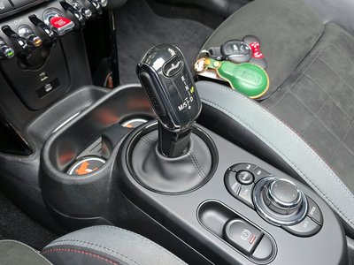 MINI CONVERTIBLE - 9