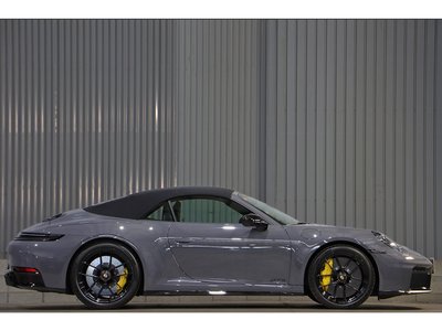 PORSCHE 911 - 6