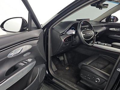 صورة 10 لـ 2021 Genesis GV70